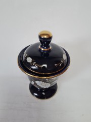 KERAMOS Сахарница &quot;Цветы на синем фоне&quot; с позолотой, 18.5смx12.5см, Италия, 1950-60гг.