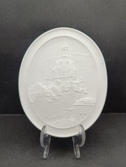 Плакетка декоративная подвесная Meissen "Здание в Мейссене", бисквитный фарфор, 16 х 13 см, Германия, 1960-70гг.