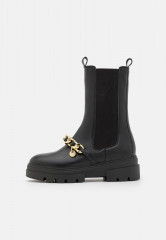 Tommy Hilfiger MONOCHROMATIC CHELSEA BOOT CHAIN Platform boots black MONOCHROMATIC CHELSEA BOOT CHAIN - Ботинки на платформе черный
