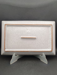 Поднос винтажный Karlsruhe &quot;Карлспуэ в 1715 году&quot;, майолика, кракелюр / чб декор, керамика, 30 х 19 см, Германия, 1970-80гг.