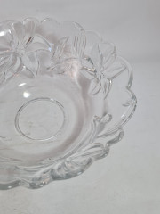 Миска сервировочная винтажная Im Stil Walther Glas с объемными цветами, стекло, 22 см, Германия, 1960-70гг.