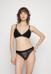 Tommy Hilfiger UNLINED  Triangle bra black UNLINED Бюстгальтер с треугольными чашечками черный