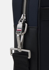 Tommy Hilfiger CENTRAL REPREVE COMPUTER BAG UNISEX Briefcase space blue CENTRAL REPREVE КОМПЬЮТЕРНАЯ СУМКА УНИСЕКС Портфель космический синий